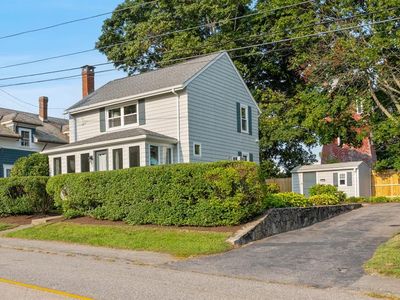 72 Bay Rd