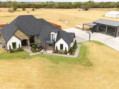 311 Scissortail Ln