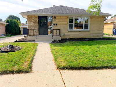 3205 S 70th STREET