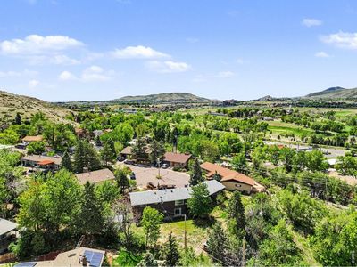 322 Lookout View Ct