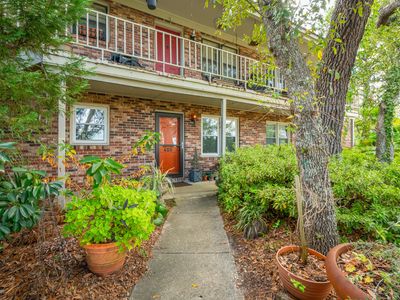 409 Saint Charles Ct