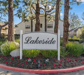 10511 Lakeside Dr S UNIT G