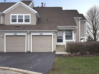 383 Wexford Ct