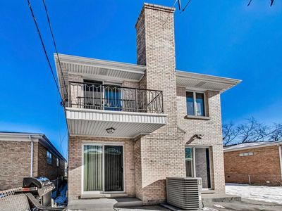 4238 N New England Ave