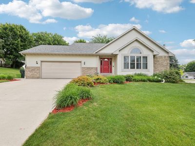 1404 Russet Circle