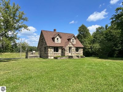 6479 E West Branch Rd