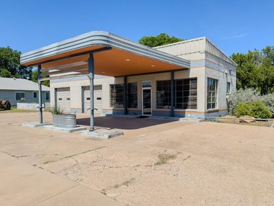 349 S Main St