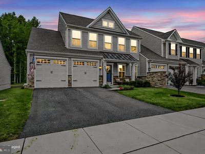 Property at 2004 Rivers Dr, Newark, DE