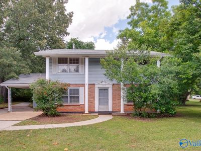 3219 Cerro Vista St SW