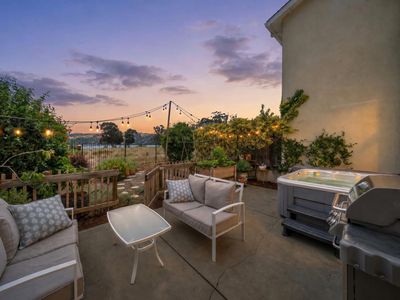 105 Shoal Drive W