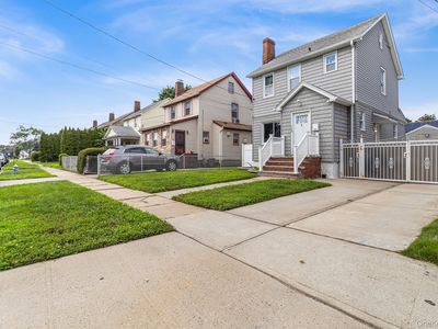 129 Lawson Street