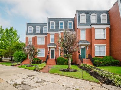 603 Chamberlayne Pkwy