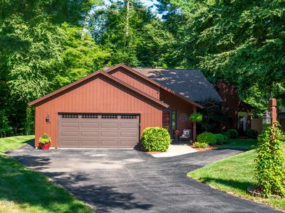 19 Meadow Rue Place