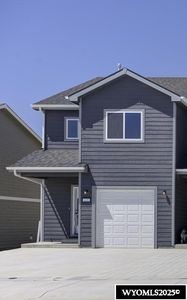 Property at 600 Badger Ln, Mills, WY