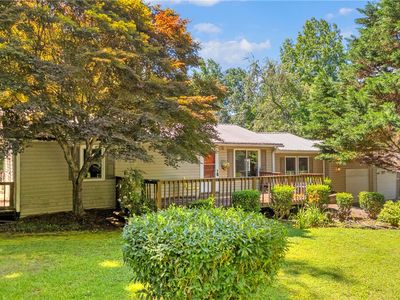 289 Crestwood Dr