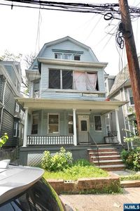 777-779 S 12th St