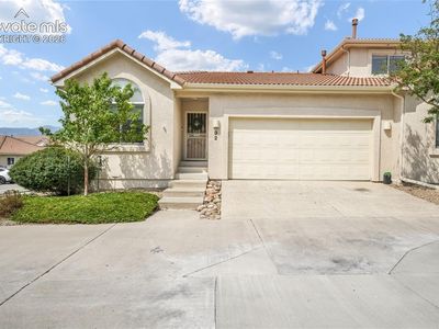 92 Luxury Ln