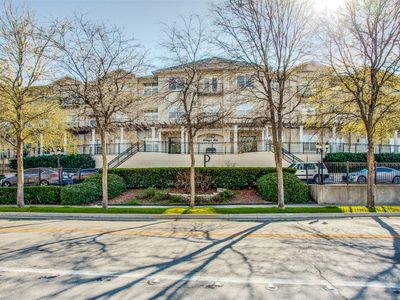 3102 Kings Rd #1211