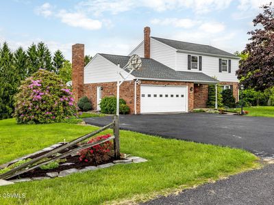 49 Scenic View Dr