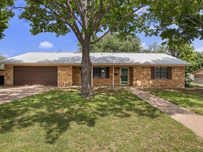 1110 Gifford Dr