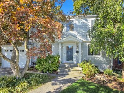 89 Surrey Ln