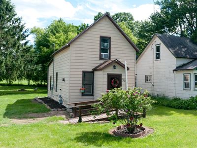 200 W 2nd St