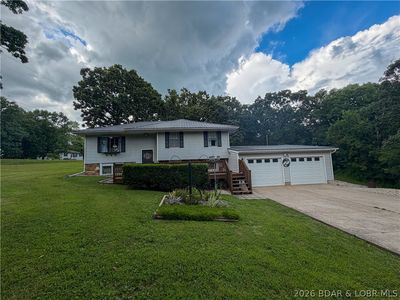 Property at 12777 Oak Leaf Dr, Versailles, MO