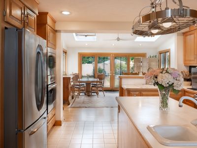 133-133 Cushman Ave #R