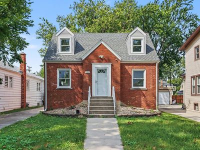 1934 S 6th Ave