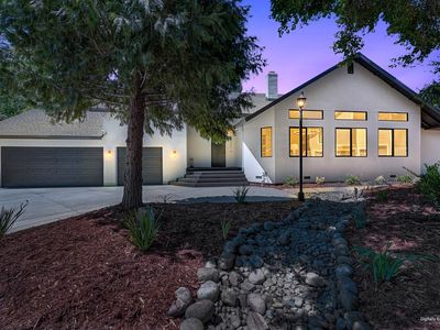 2021 Katherine Pl