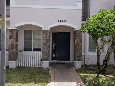 8220 SW 25th Ct #106