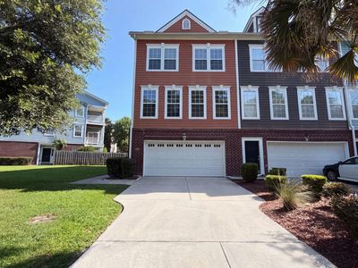 9006 Parlor Dr