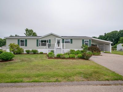 Property at 3 Revolution Dr, Dover, NH