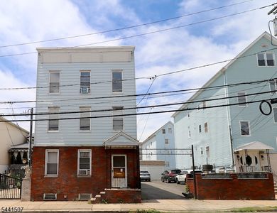 66-68 Chambers St