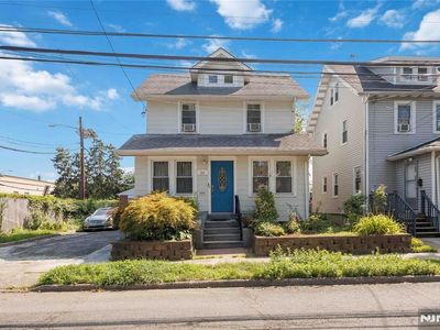 Property at 426 Beverly Rd, Teaneck, NJ