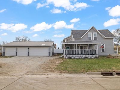 Property at 901 E Buchanan St, Winterset, IA