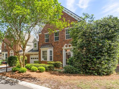 820 Natchez Cir