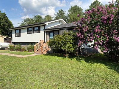 7327 Sterling Rd