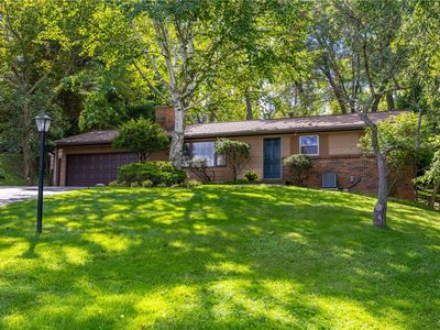48 Kings Lacey Way