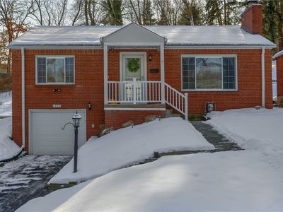 1507 Williamsburg Pl