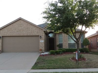 5917 Comanche Peak Dr