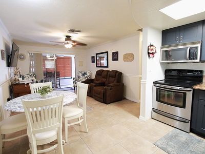1412 SE Paradise Ave APT 08