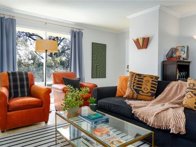 5326 Balcones Dr APT D