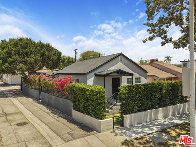 4216 Sawtelle Blvd