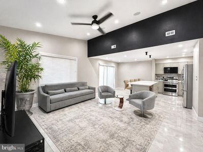 51 Chiswick Dr