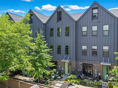 4017 Plaza Row Ct