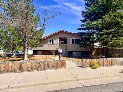 2805 Hitching Post Dr
