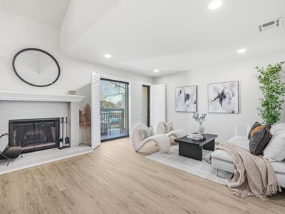 3705 Terstena Pl APT 201