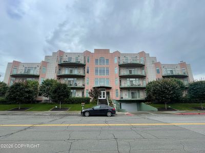 222 E 7th Ave APT 301