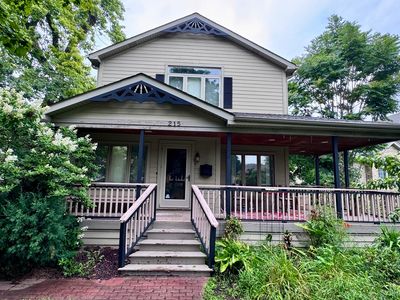 215 E Grantley Ave